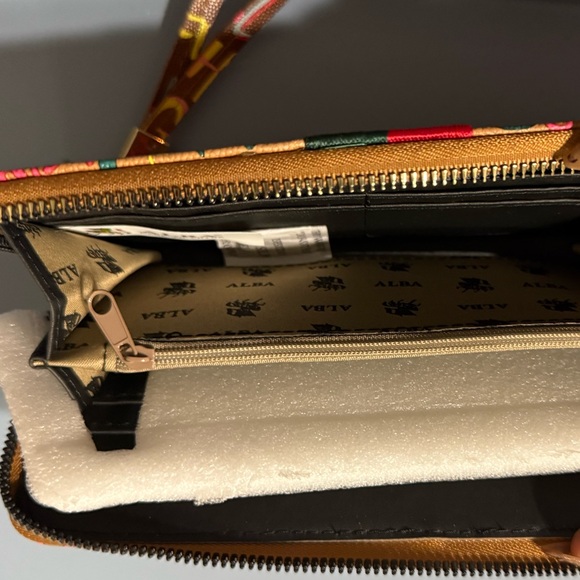 Colorful Graffiti Wallet with Bee Accent - Picture 4 of 5